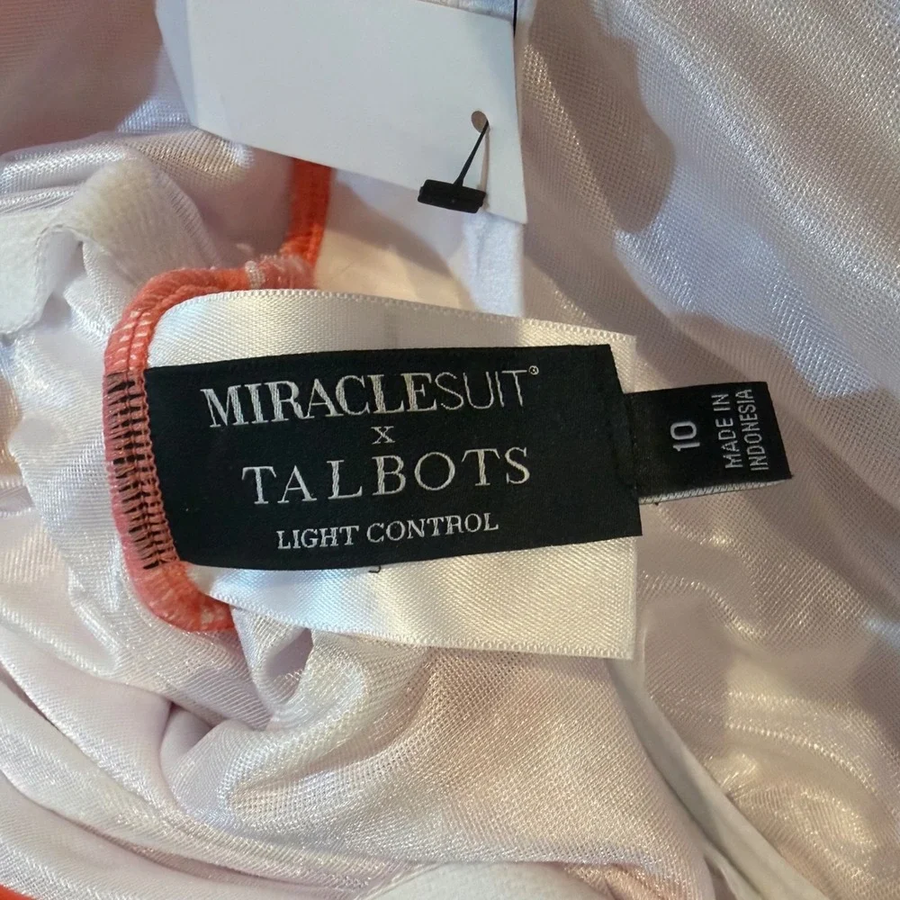 Miraclesuit‎ x Talbots Cabana Tankini Picnic Plaid Gingham Swimsuit Red White 10